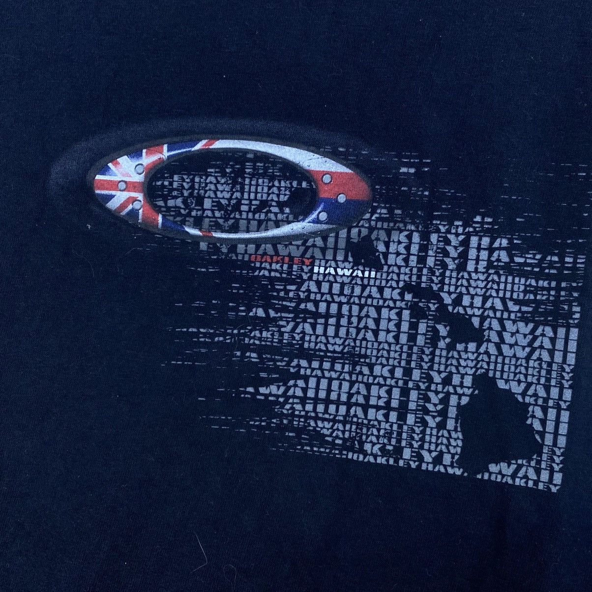 Oakley Vintage 1990s OAKLEY Hawaii T Shirt Black Size M Size US M / EU 48-50 / 2 - 8 Thumbnail
