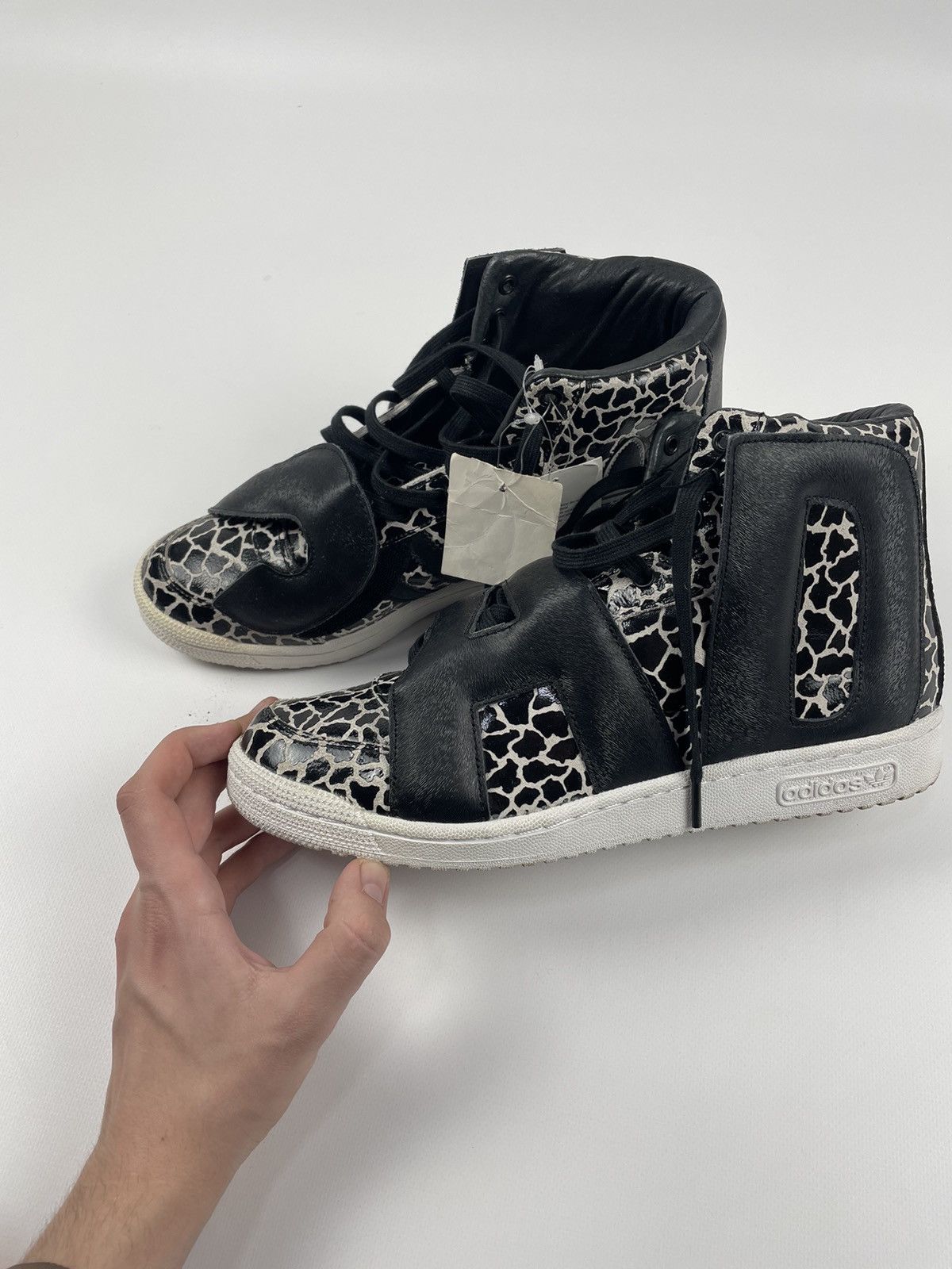 adidas jeremy scott letters