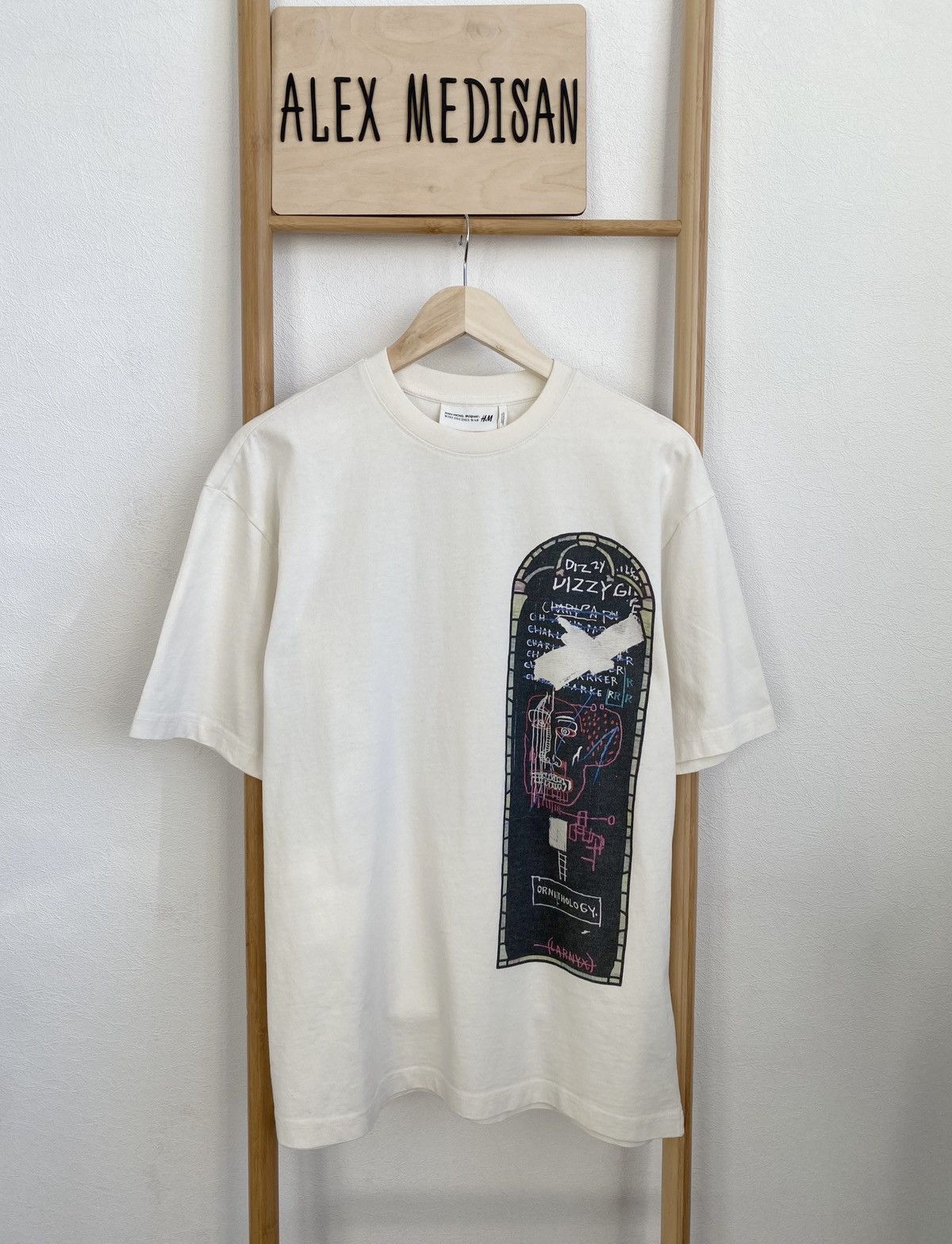H&M × Jean-Michel Basquiat × Who Decides War WHO DECIDES WAR x BASQUIAT x H&M RELAXED FIT COTTON T-SHIRT Size US M / EU 48-50 / 2 - 3 Thumbnail