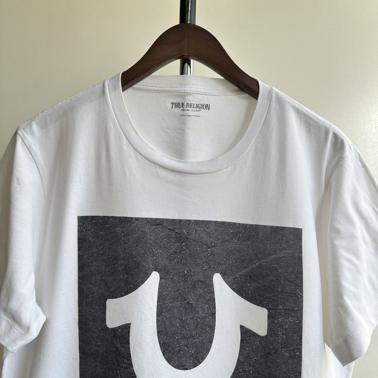 True Religion TRUE RELIGION BIG LOGO TEE Size US XL / EU 56 / 4 - 2 Thumbnail