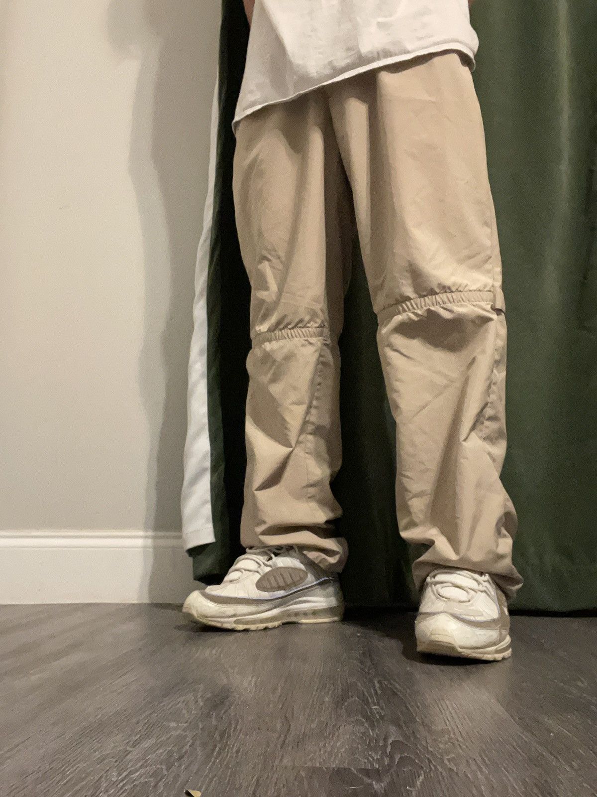 Gap Vintage gap windbreaker pants Size US 32 / EU 48 - 4 Thumbnail