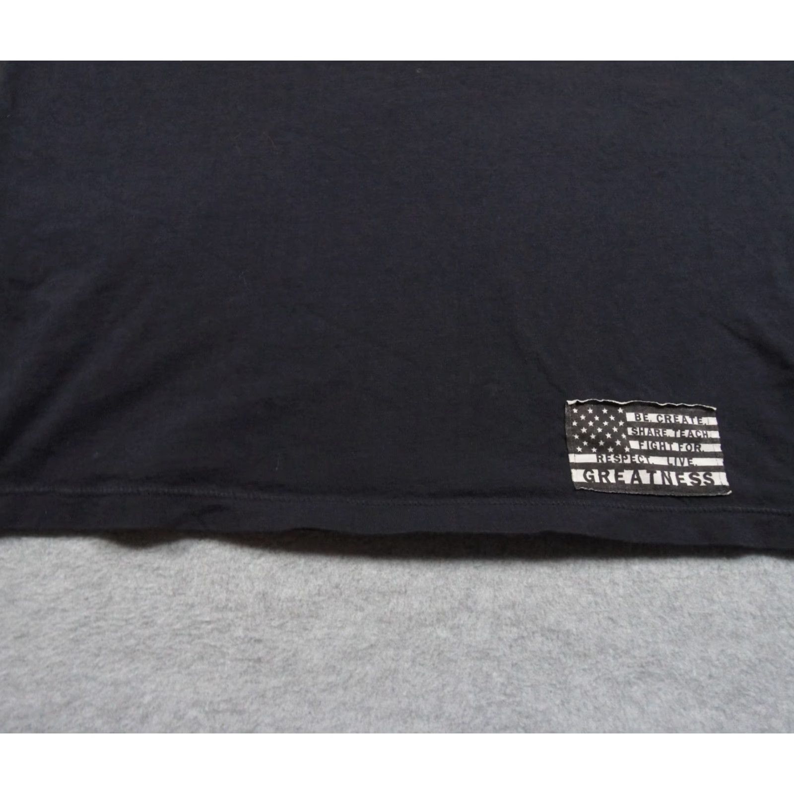 Roots Roots of Fight Shirt Mens Medium Black Short Sleeve Malcom X Harlem Graphic Tee Size US M / EU 48-50 / 2 - 3 Thumbnail