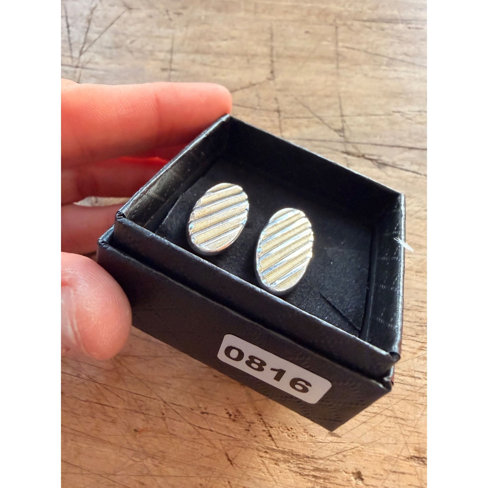 Other Vintage Oval Silver-Tone Cufflinks With Textured Diagonal St Size ONE SIZE - 4 Thumbnail