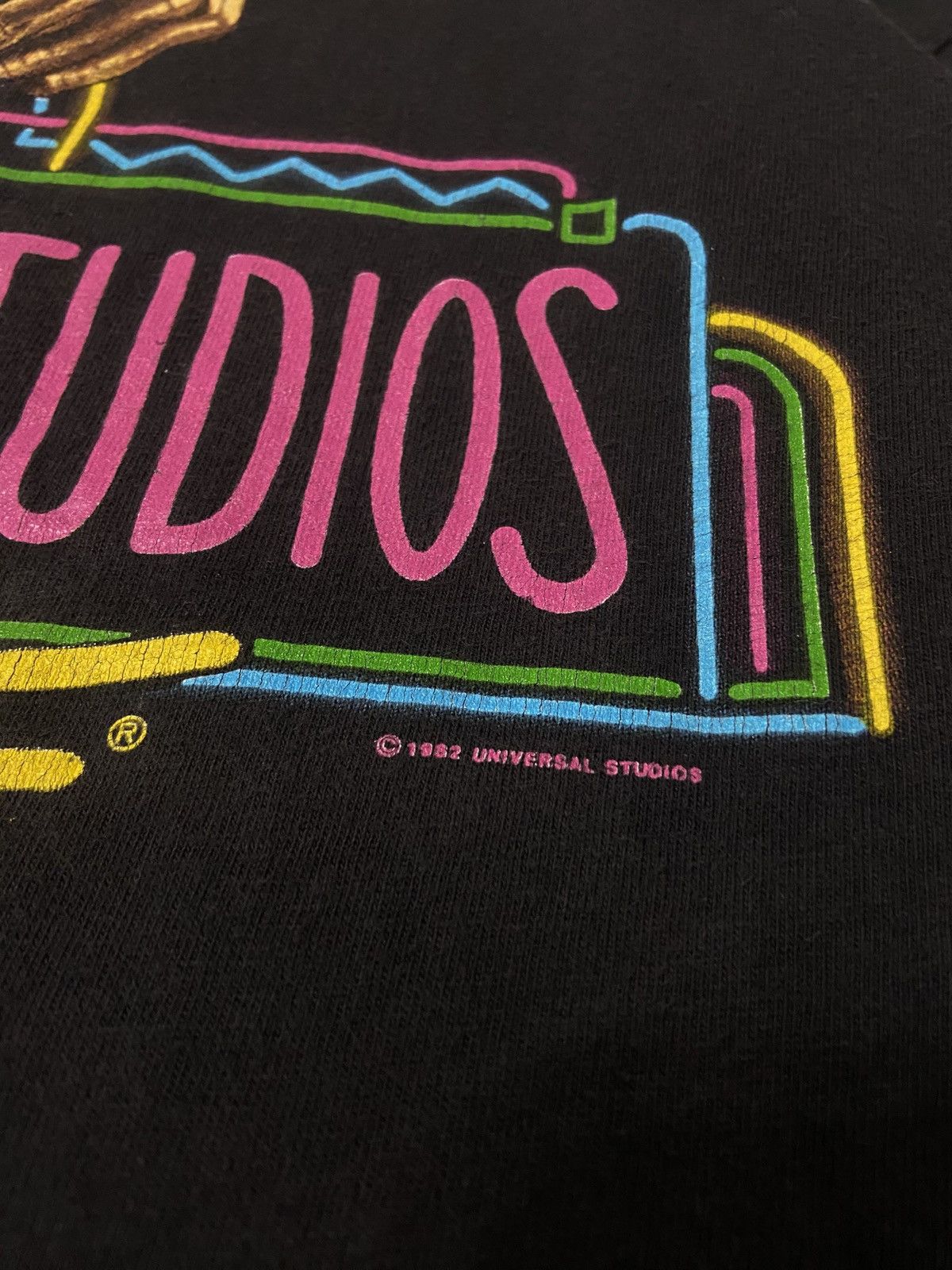 Universal Studios Universal studios vintage tshirt 80s streetwear Size US XL / EU 56 / 4 - 3 Thumbnail