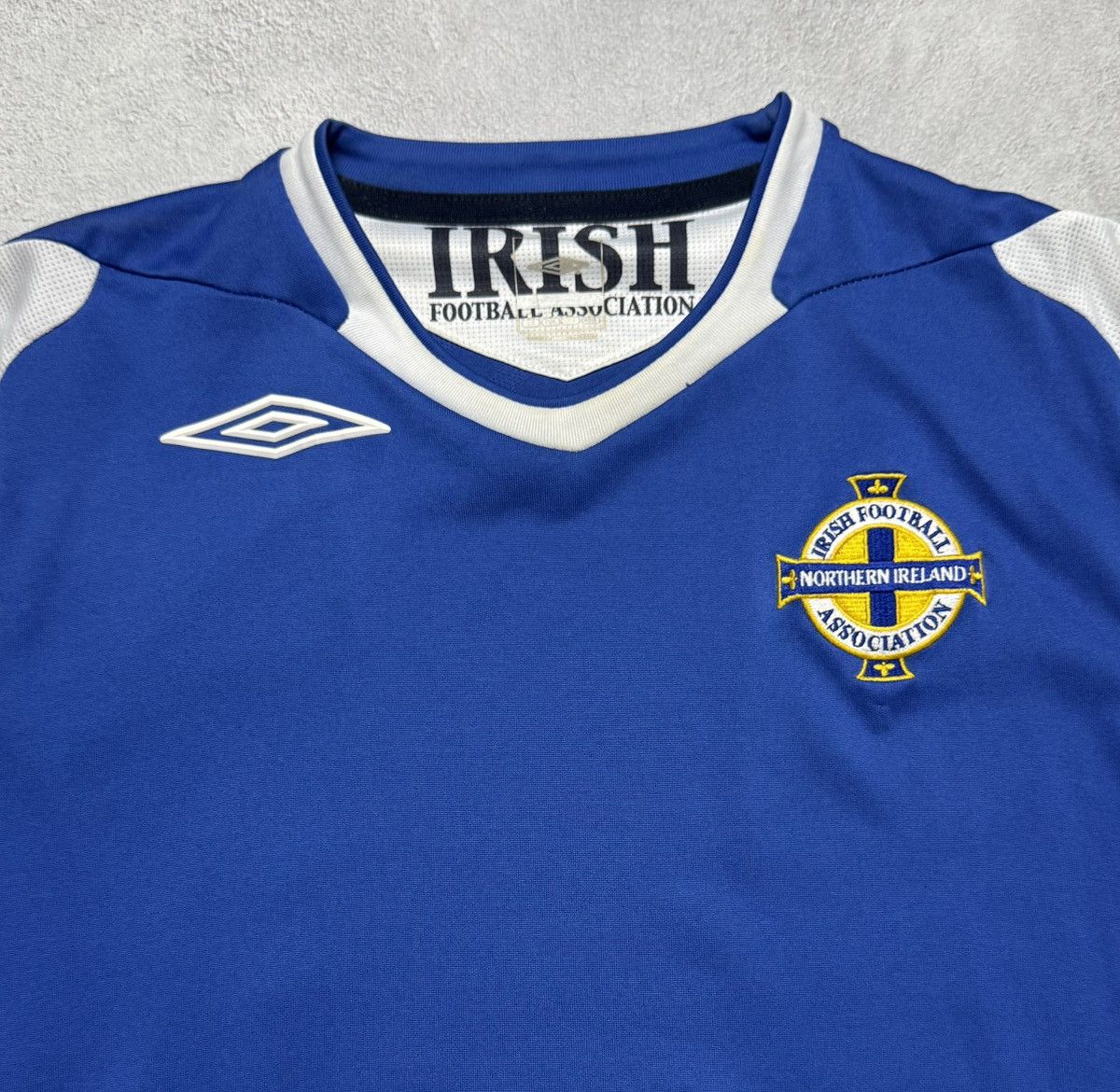 Umbro Northern Ireland 2006 2007 Away Shirt Soccer Jersey Umbro Size US M / EU 48-50 / 2 - 5 Thumbnail