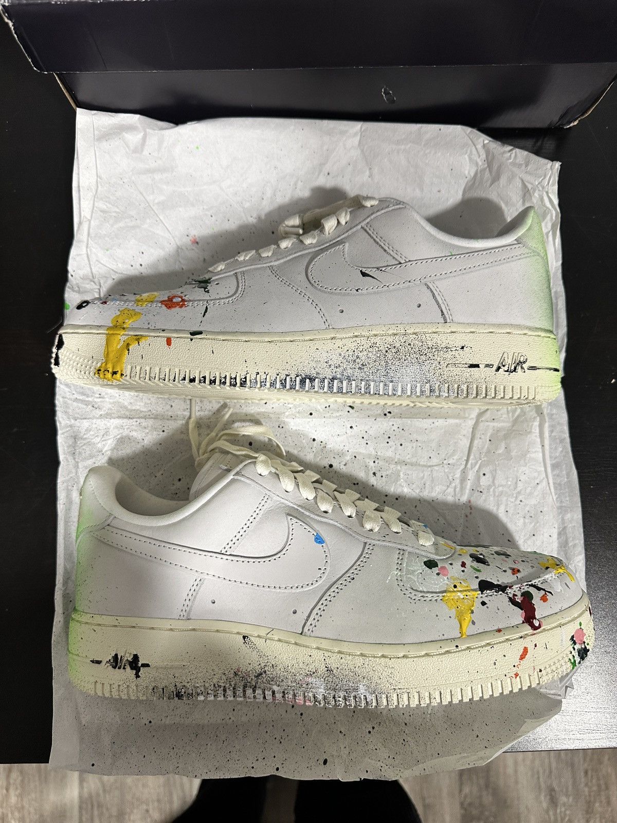 Nike WMNS Air Force 1 Premium “ Summit White “ Size US 8.5 / EU 41-42 - 2 Thumbnail