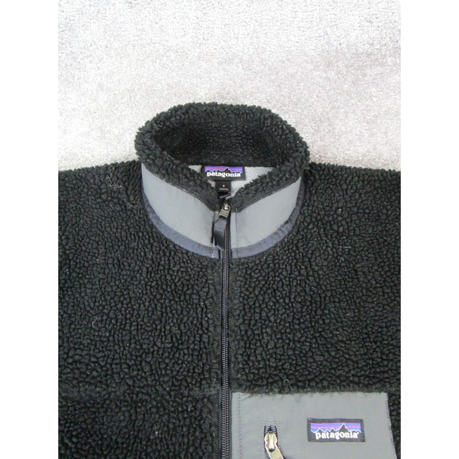 Patagonia Patagonia Retro-X Jacket Mens Small Black Full Zip Hiking Fleece Size US S / EU 44-46 / 1 - 2 Thumbnail