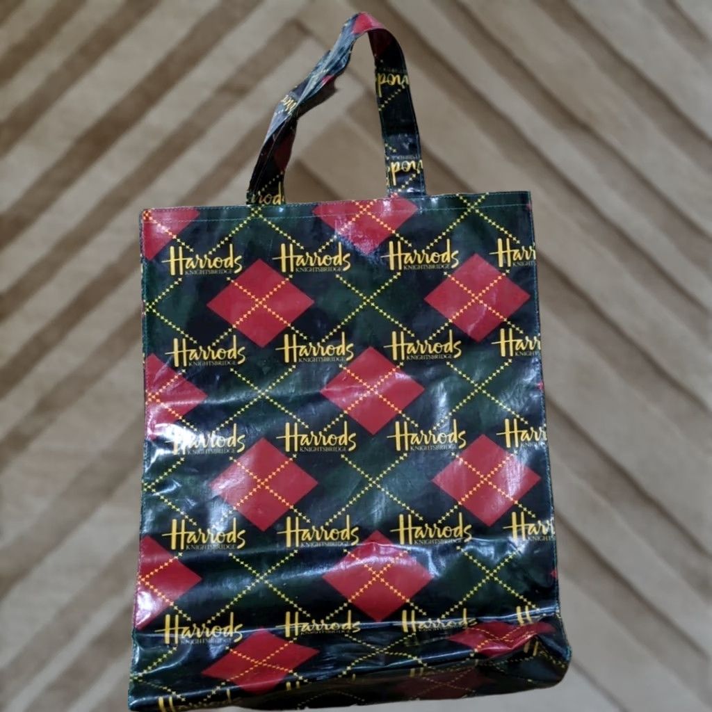 Harrods Harrods Knightsbridge PVC Argyle Logo Tote Bag Medium UK Women Size ONE SIZE - 1 Thumbnail