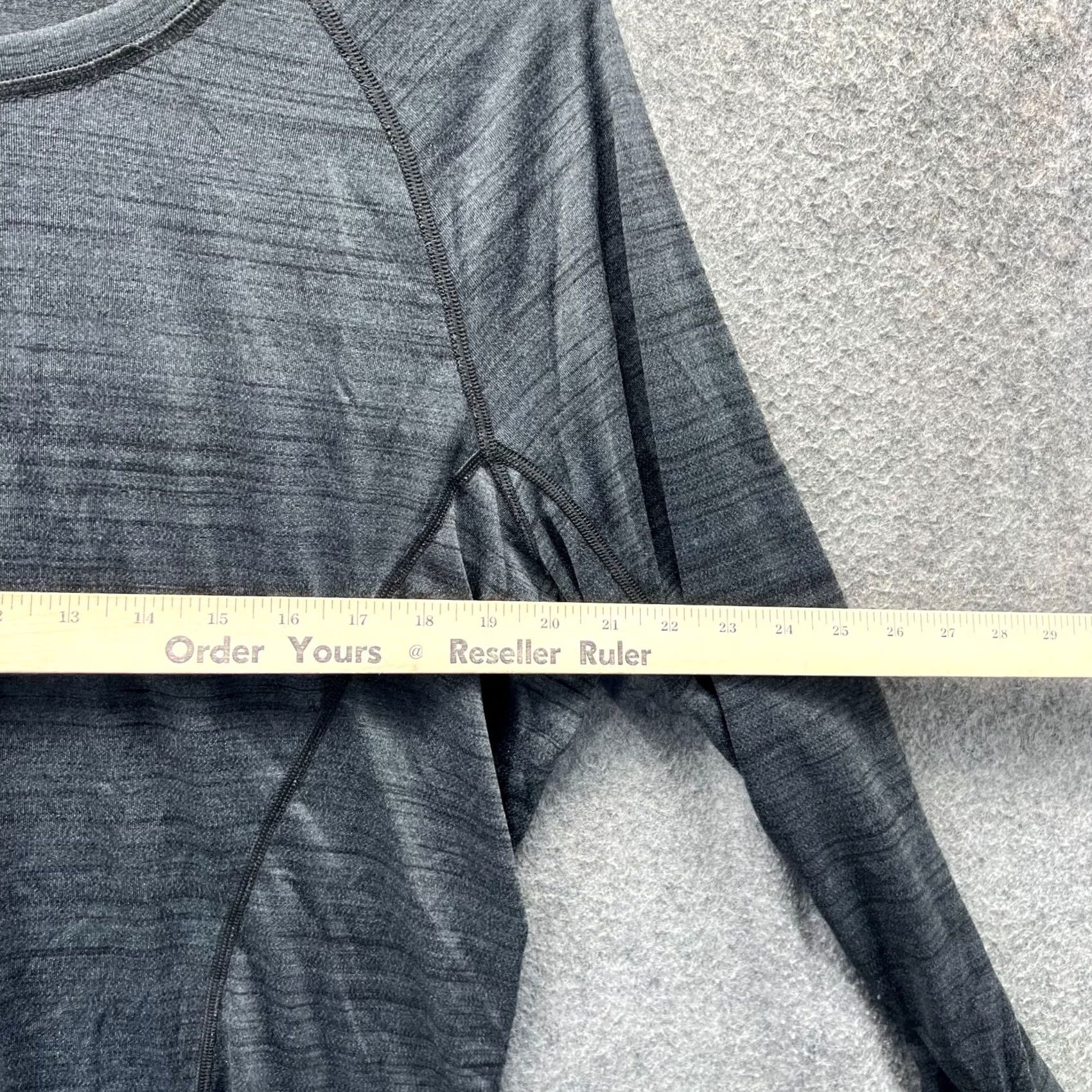Vintage VINTAGE? No. Levelwear Verve Shirt Womens 2XL Gray Long Sleeve Polyester Lightweight Athletic Shirt Size XXL / US 16-18 / IT 52-54 - 4 Thumbnail