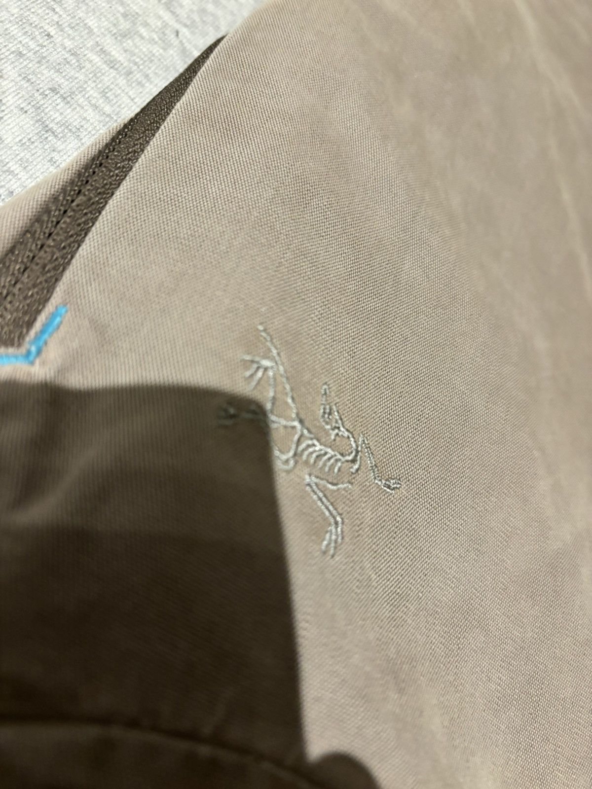 Arc'teryx Vintage Arc’teryx Hiking Pants Size US 30 / EU 46 - 2 Thumbnail