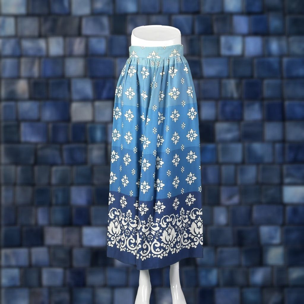 XXS 1970s Maxi Skirt Vintage Blue Long White Floral Pattern Stripe Summer Skirt