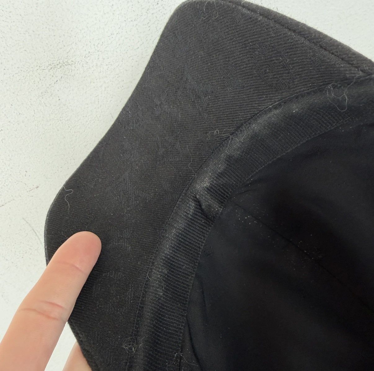 Louis Vuitton Louis Vuitton Black Monogram Hat Size ONE SIZE - 6 Thumbnail