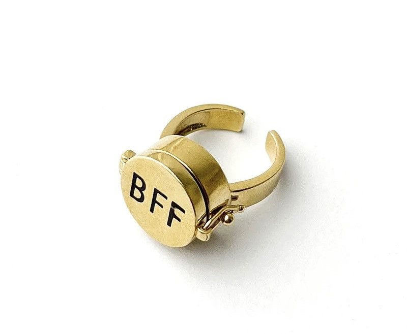 Other Secret BFF Locket Ring Size ONE SIZE - 1 Thumbnail