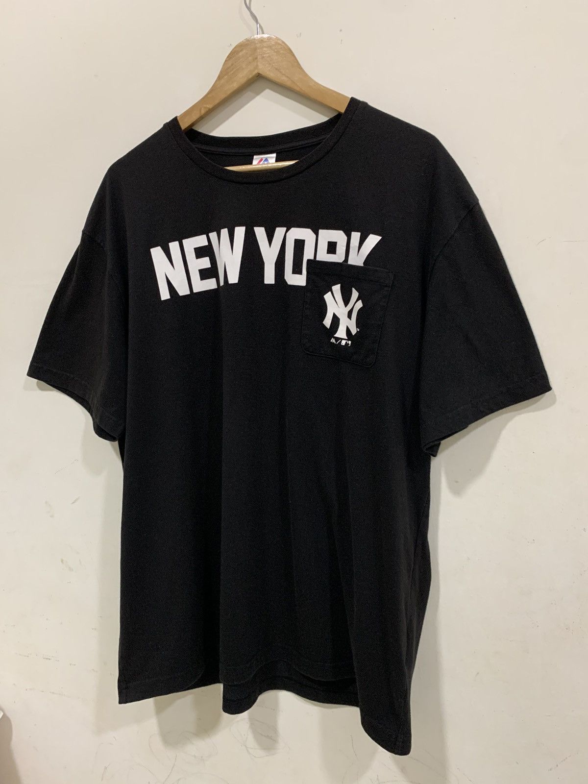 MLB MLB NY New Yankees Baseball Pocket Tee Size US XXL / EU 58 / 5 - 2 Thumbnail