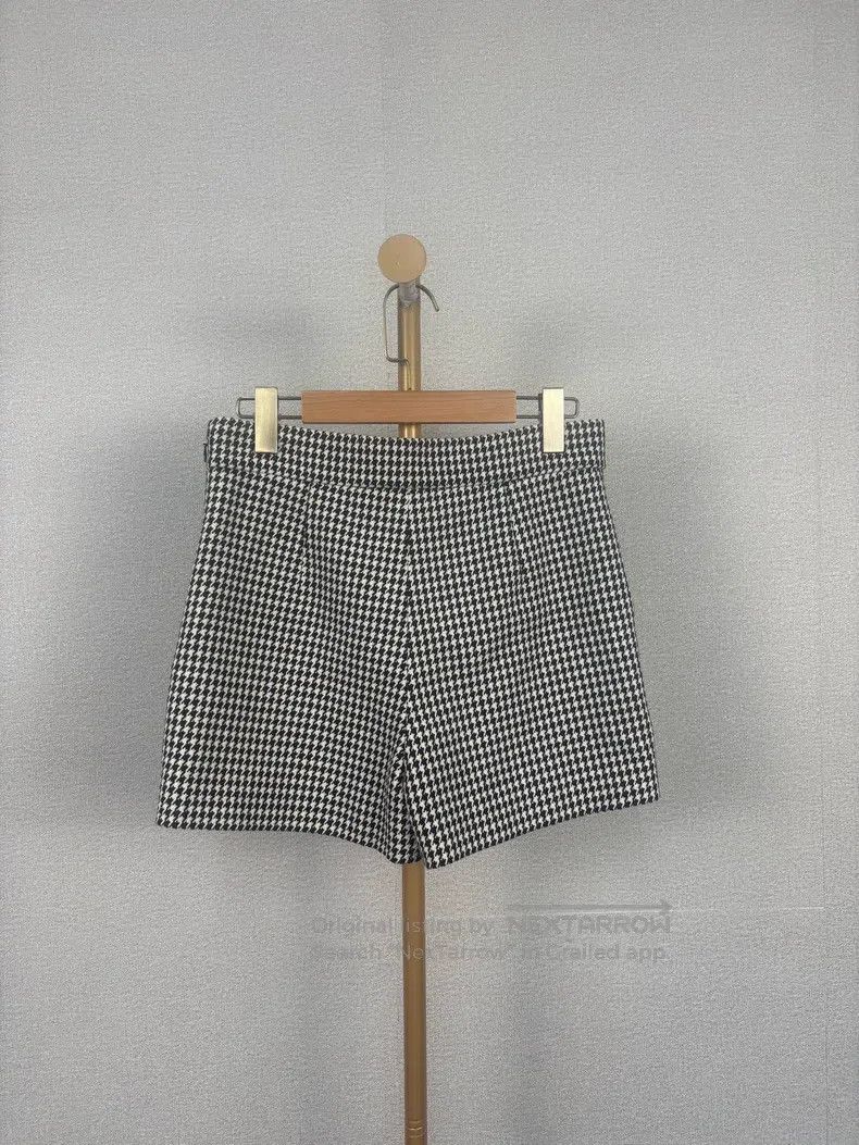 Dior Dior Checked wool shorts Size 24" / US 00 / IT 34 - 2 Thumbnail