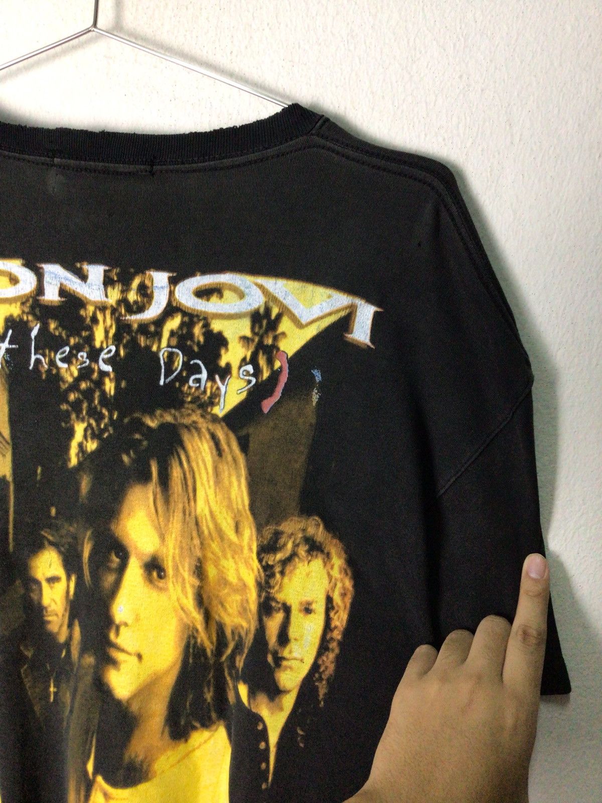 Bon Jovi Bon Jovi 90s Size US L / EU 52-54 / 3 - 8 Thumbnail