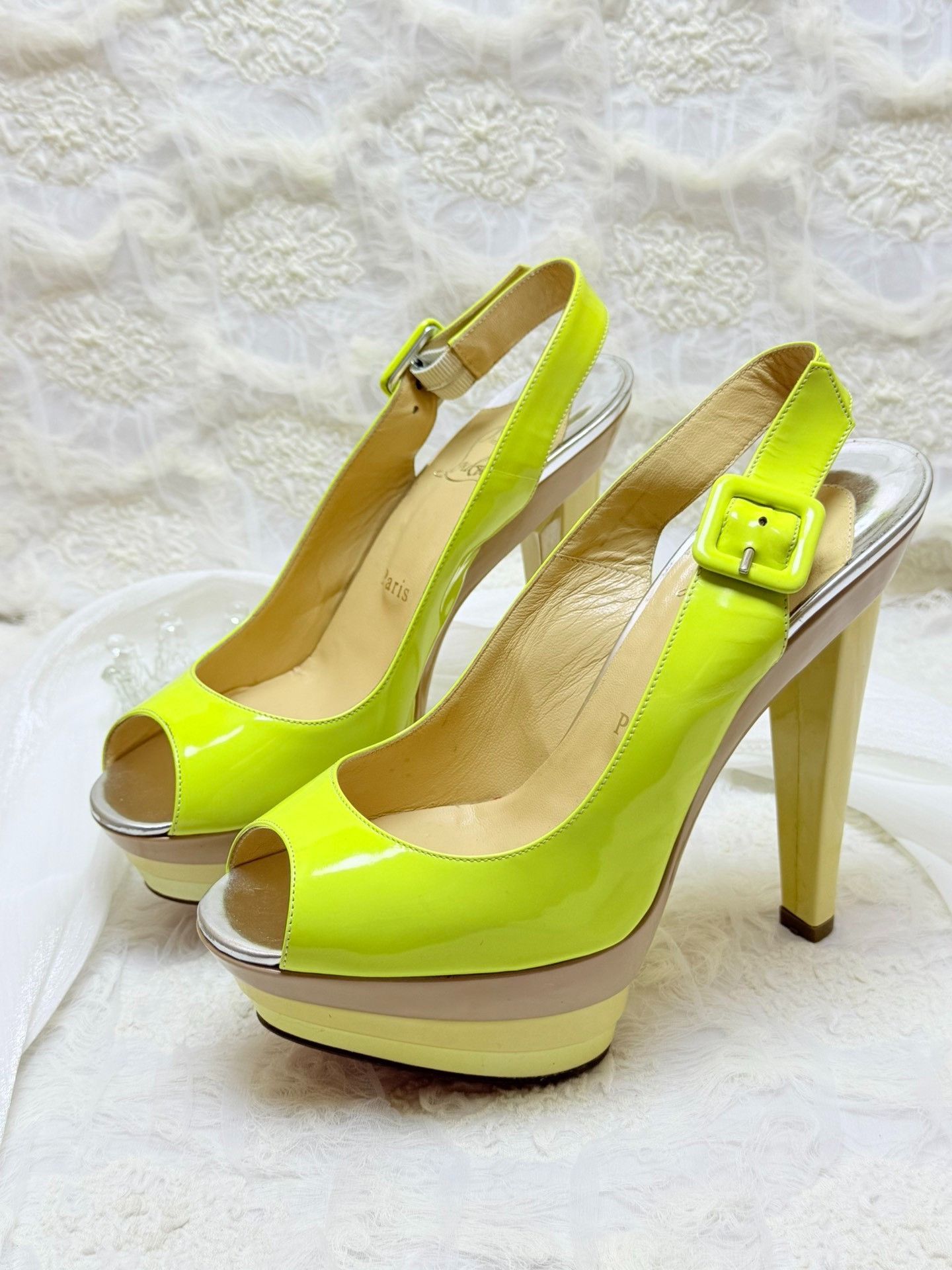 Christian Louboutin Christian Louboutin Patent Sandals us_7 Women Size US 7 / IT 37 - 1 Thumbnail