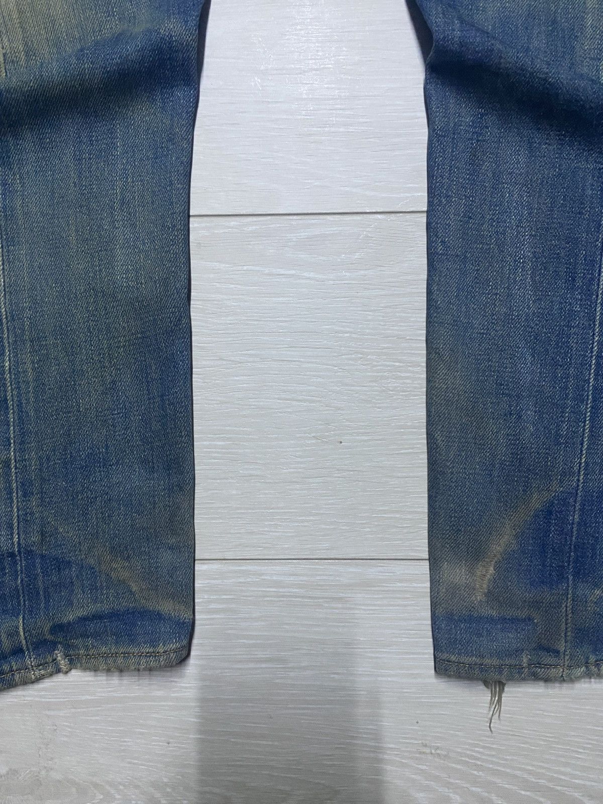Levi's Vintage Levis Engineered Mud Wash Distressed Twist Leg Jeans Size US 31 - 9 Thumbnail