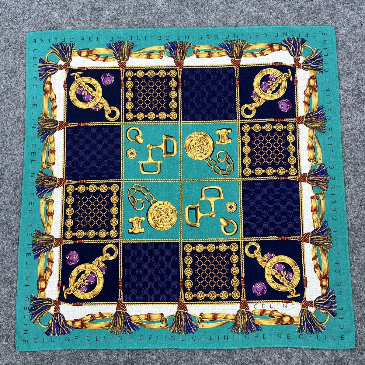 Celine Celine Handkerchief / Bandana / Neckerchief B1732 Size ONE SIZE - 1 Thumbnail