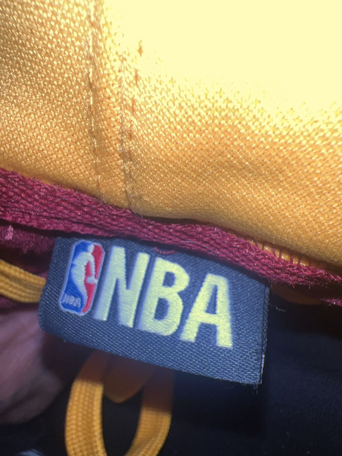 NBA NBA Cleveland Cavaliers Hoodie Size US XL / EU 56 / 4 - 10 Thumbnail