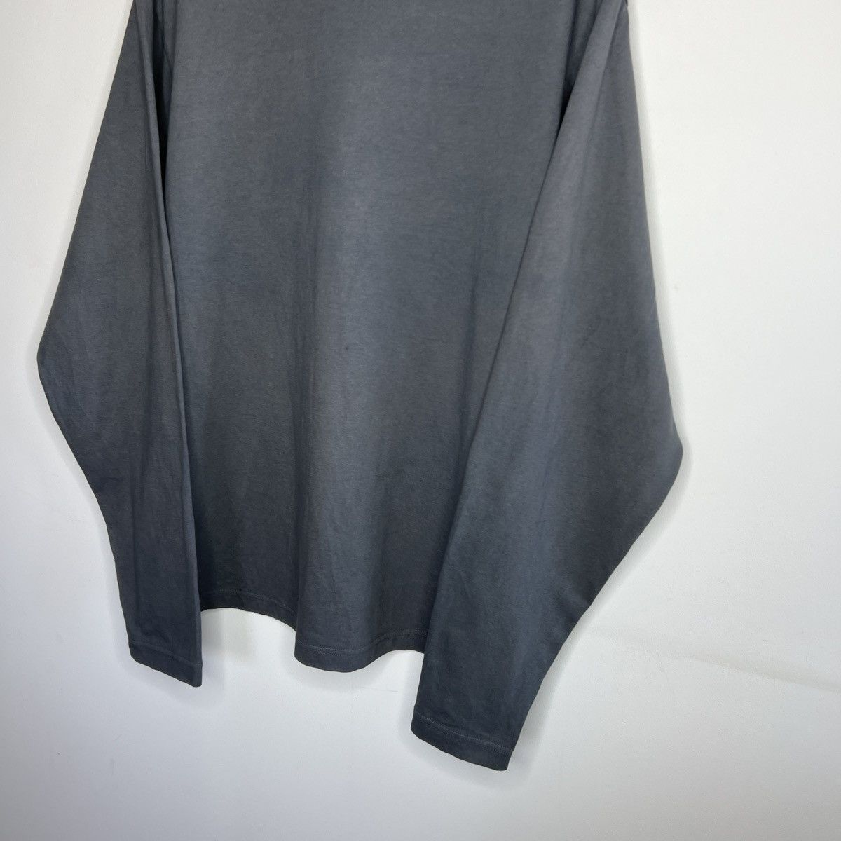 Balenciaga × Gap × Kanye West Yeezy Gap Engineered by Balenciaga Longsleeve Tee Size US M / EU 48-50 / 2 - 2 Thumbnail