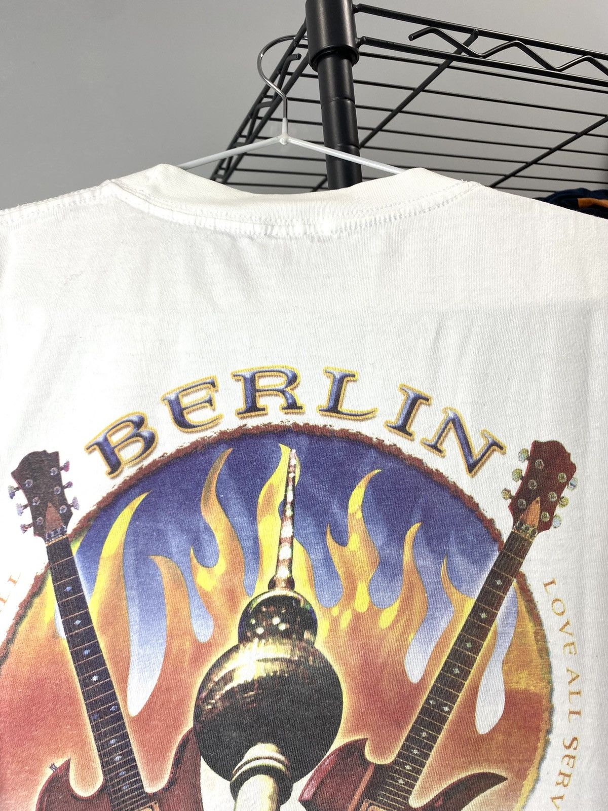 Hard Rock Cafe Vintage 1990’s Hard Rock Cafe Berlin Germany T Shirt Size US L / EU 52-54 / 3 - 10 Thumbnail