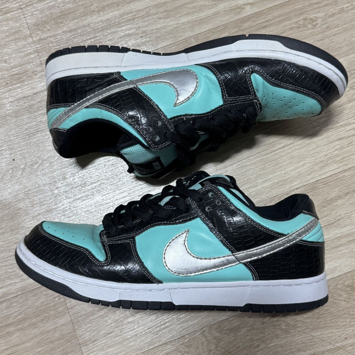 Nike 2005 Nike sb dunk low tiffany Size US 10 / EU 43 - 3 Thumbnail