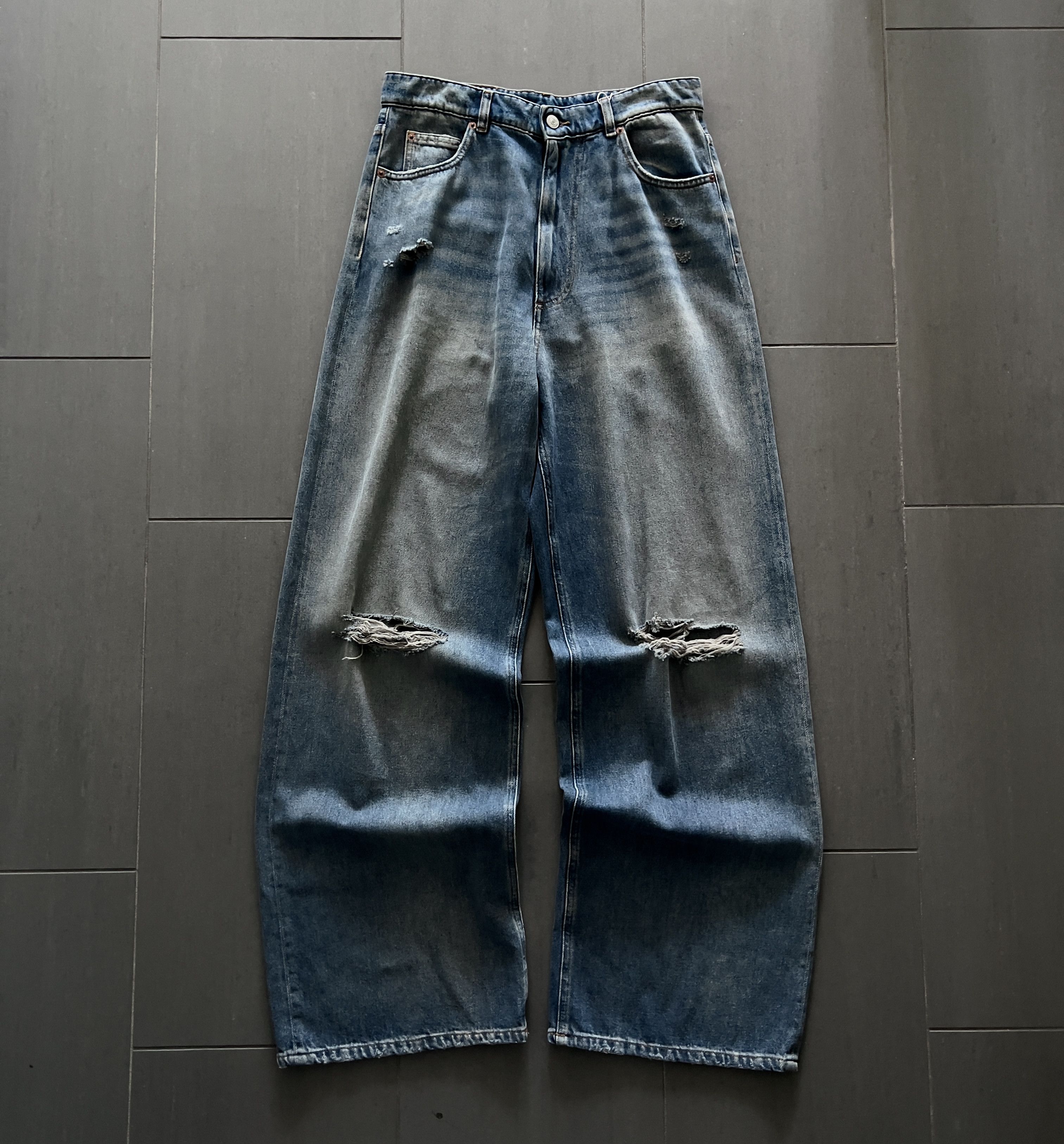 Maison Margiela Maison Margiela MM6 SS24 Distressed Denim Jeans Size US 30 / EU 46 - 1 Thumbnail