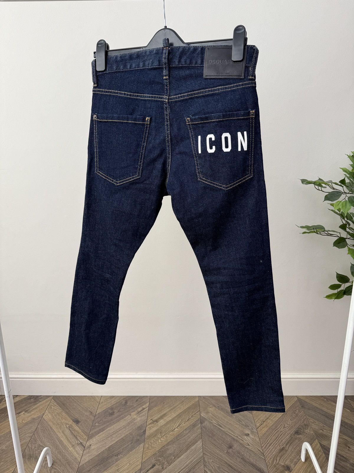 Dsquared2 Vintage Dsquared2 Icon Slim Fit Pants Size US 29 - 1 Thumbnail