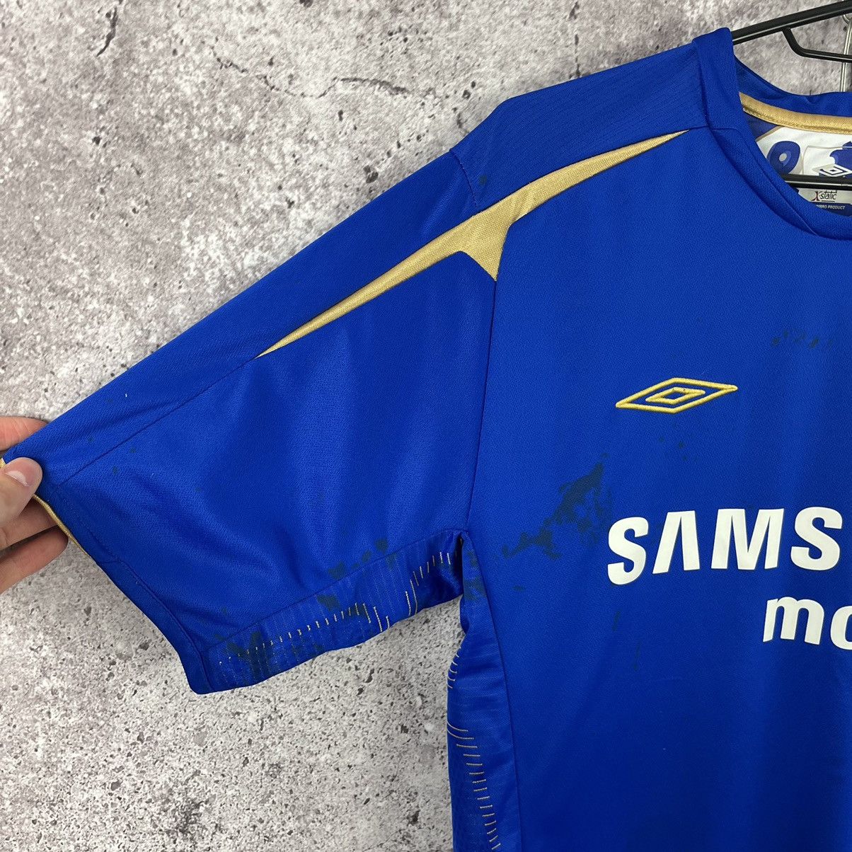 Chelsea Soccer × Umbro Chelsea 2005/2006 Home Soccer Jersey Size L Size US L / EU 52-54 / 3 - 3 Thumbnail