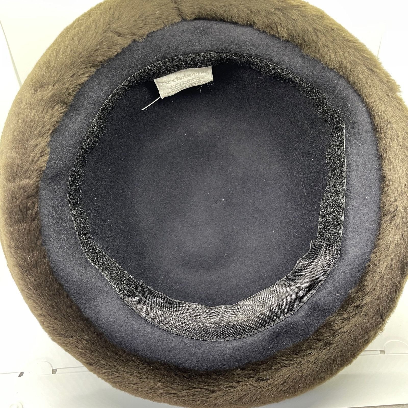 Liz Claiborne Liz Claiborne Black Wool Hat Faux Fur trim brim & swarf Tie Size ONE SIZE - 3 Thumbnail