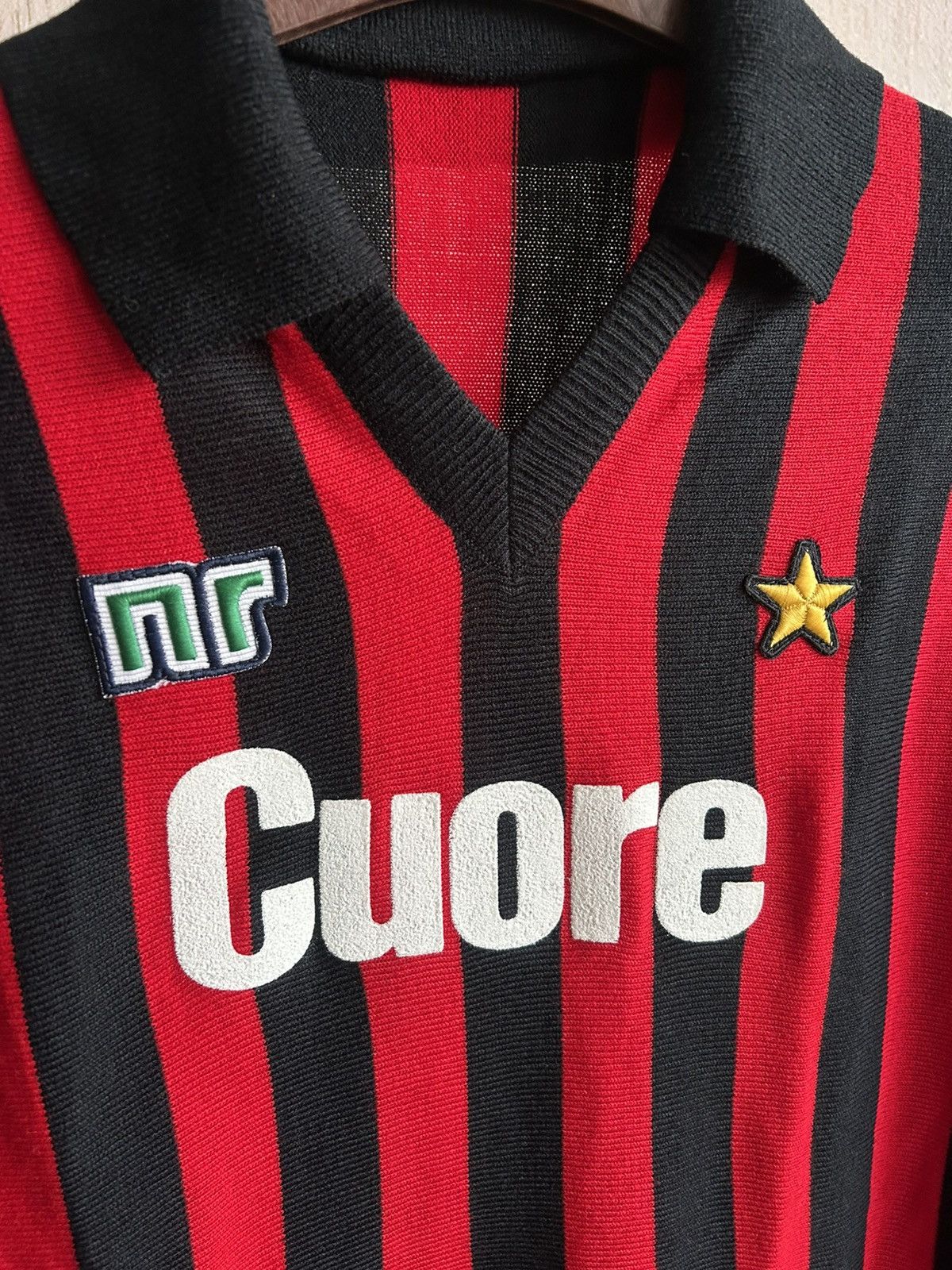 Other VERY RARE 1983/84 Ac Milan Long Sleeve Soccer Jersey Size US M / EU 48-50 / 2 - 7 Thumbnail