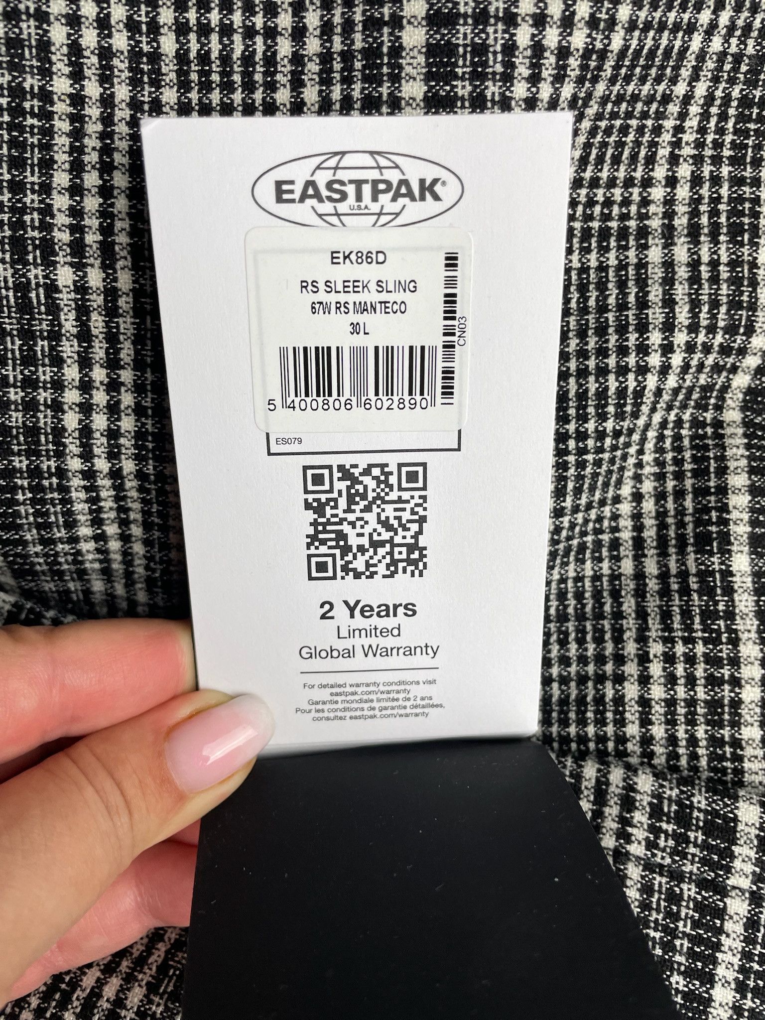 BNWT FW18 Plaid Sleek Sling Bag