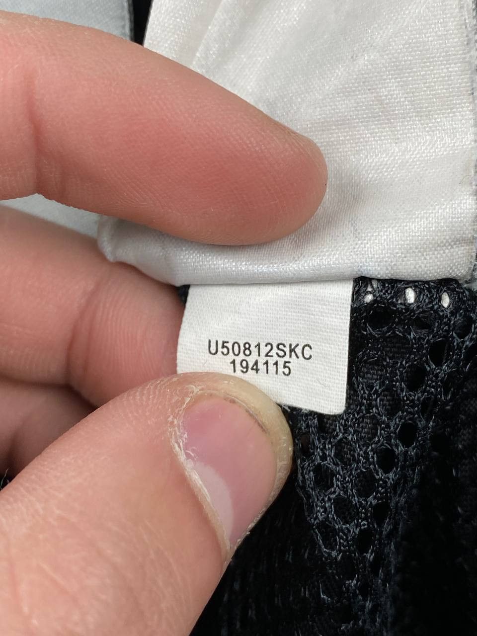 Nike Vintage Nike Nylon Pants Track 90s Swoosh Striped Size US 34 / EU 50 - 9 Thumbnail