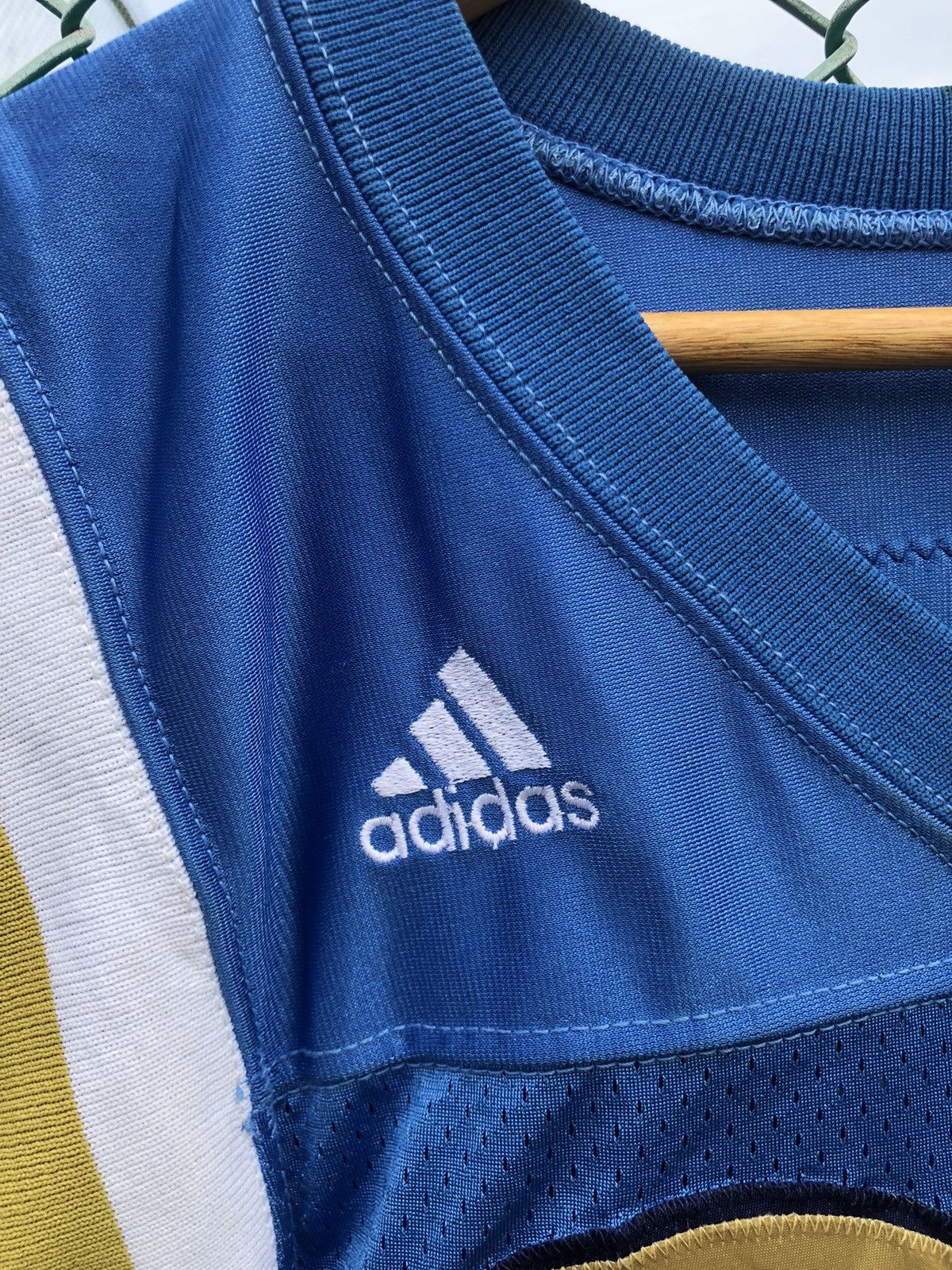Adidas × Vintage Vintage Y2K Adidas Jebius Brown Game Used UCLA Bruins Jersey Size US XS / EU 42 / 0 - 9 Thumbnail