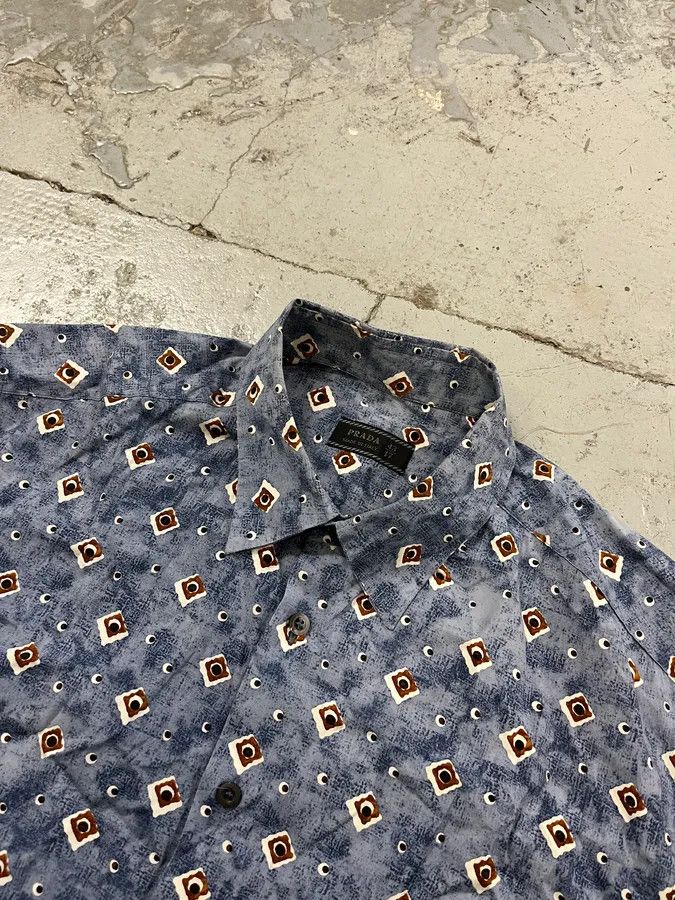 Prada 2000s Prada Abstract Cloud Blue Shirt Size US M / EU 48-50 / 2 - 5 Thumbnail