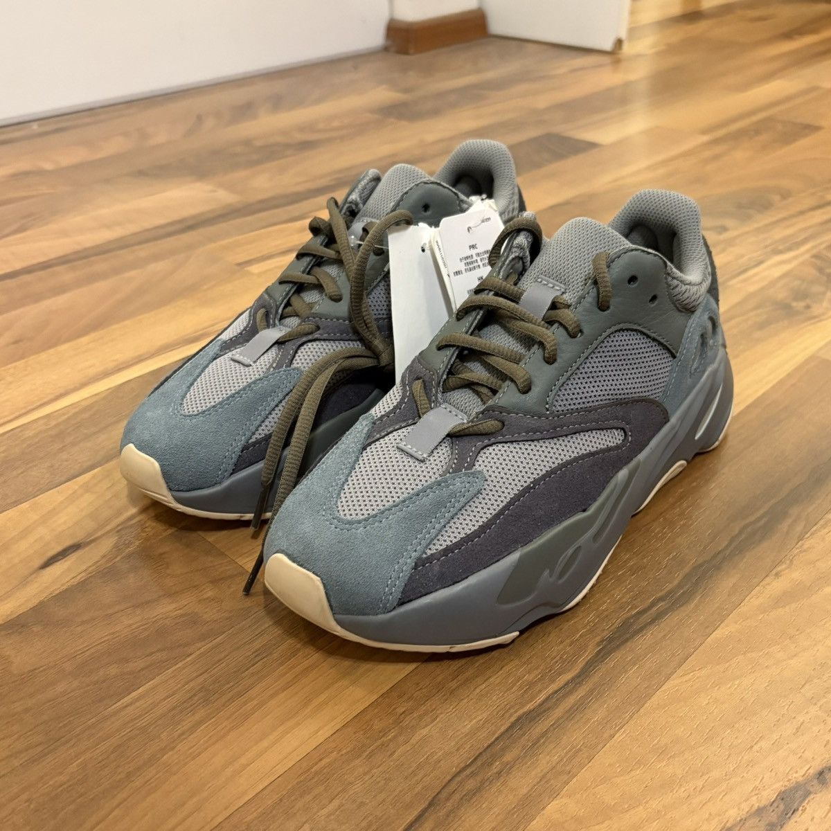 Adidas × Kanye West adidas Yeezy Boost 700 V1 Teal Blue Size US 6.5 / EU 39-40 - 9 Thumbnail