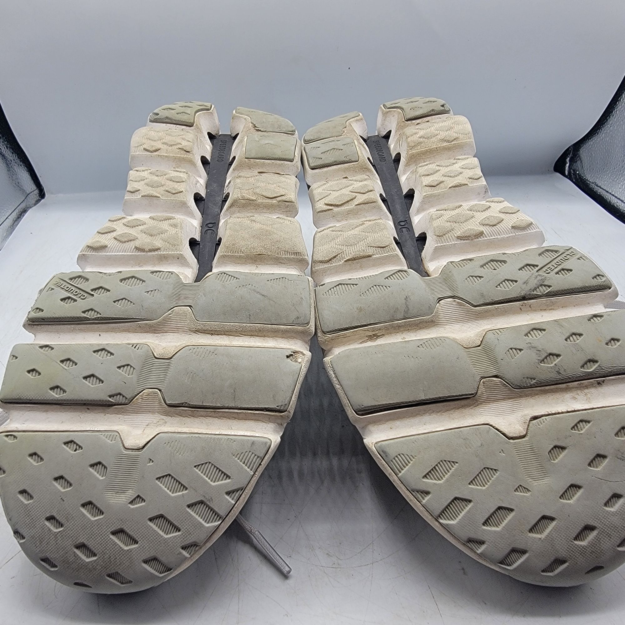 On ON Cloudswift 3 Womens 10 Triple White Running Shoes Athleti Size US 10 / IT 40 - 13 Thumbnail