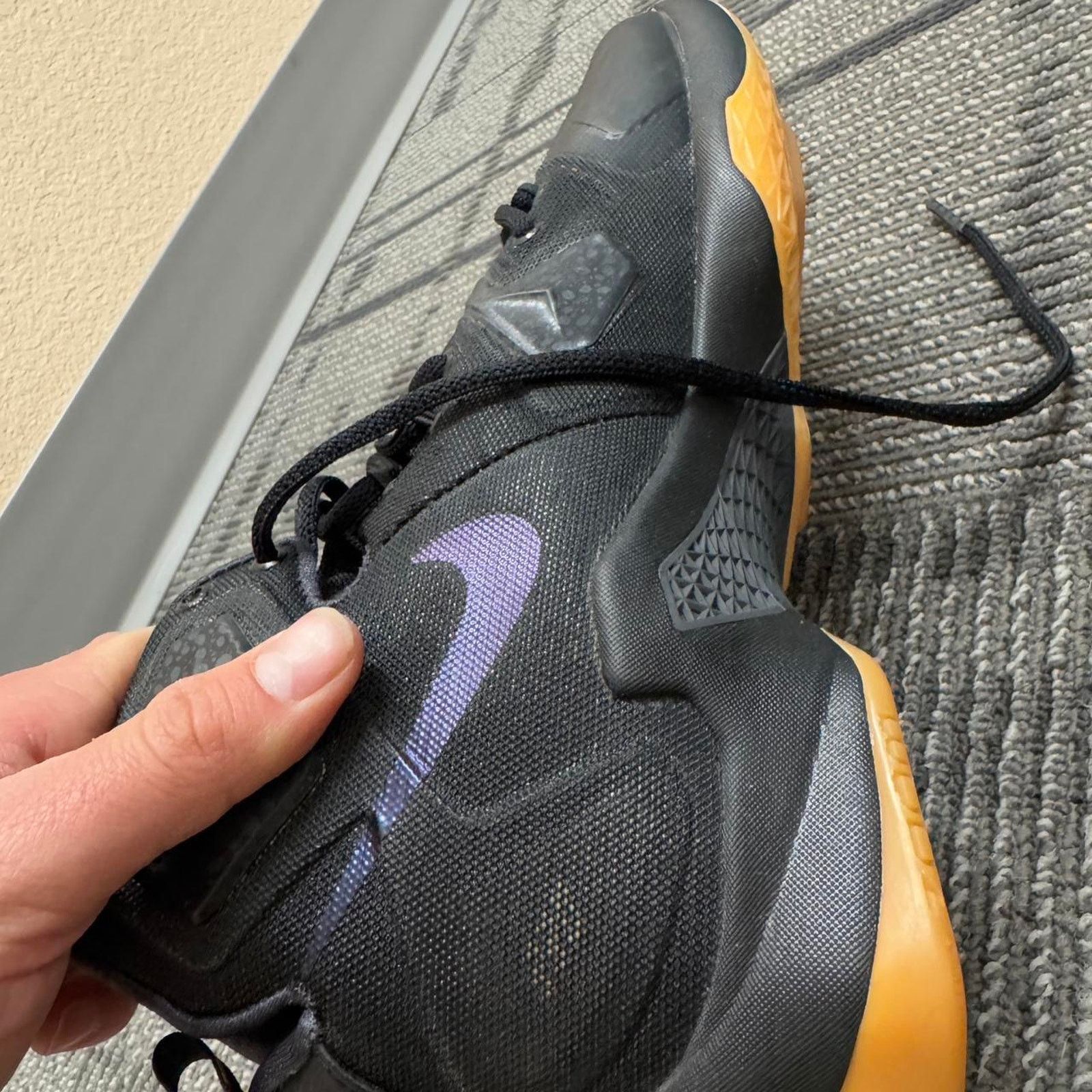 Nike Nike lebron 13 black Size US 9 / EU 42 - 4 Thumbnail