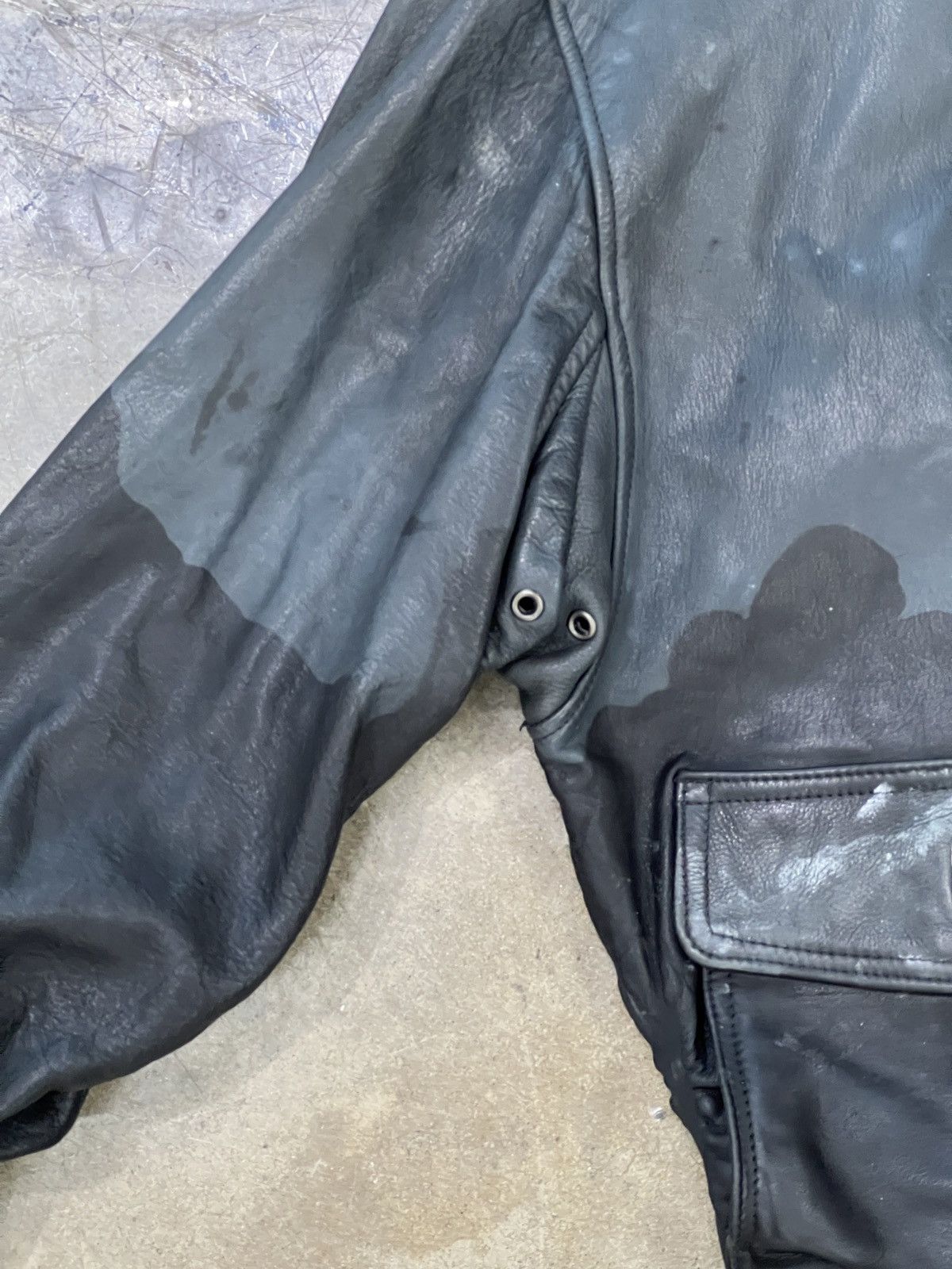 Avirex × Vintage Vintage Avirex Navy Aeronautics Leather Bomber Jacket Large Size US L / EU 52-54 / 3 - 9 Thumbnail