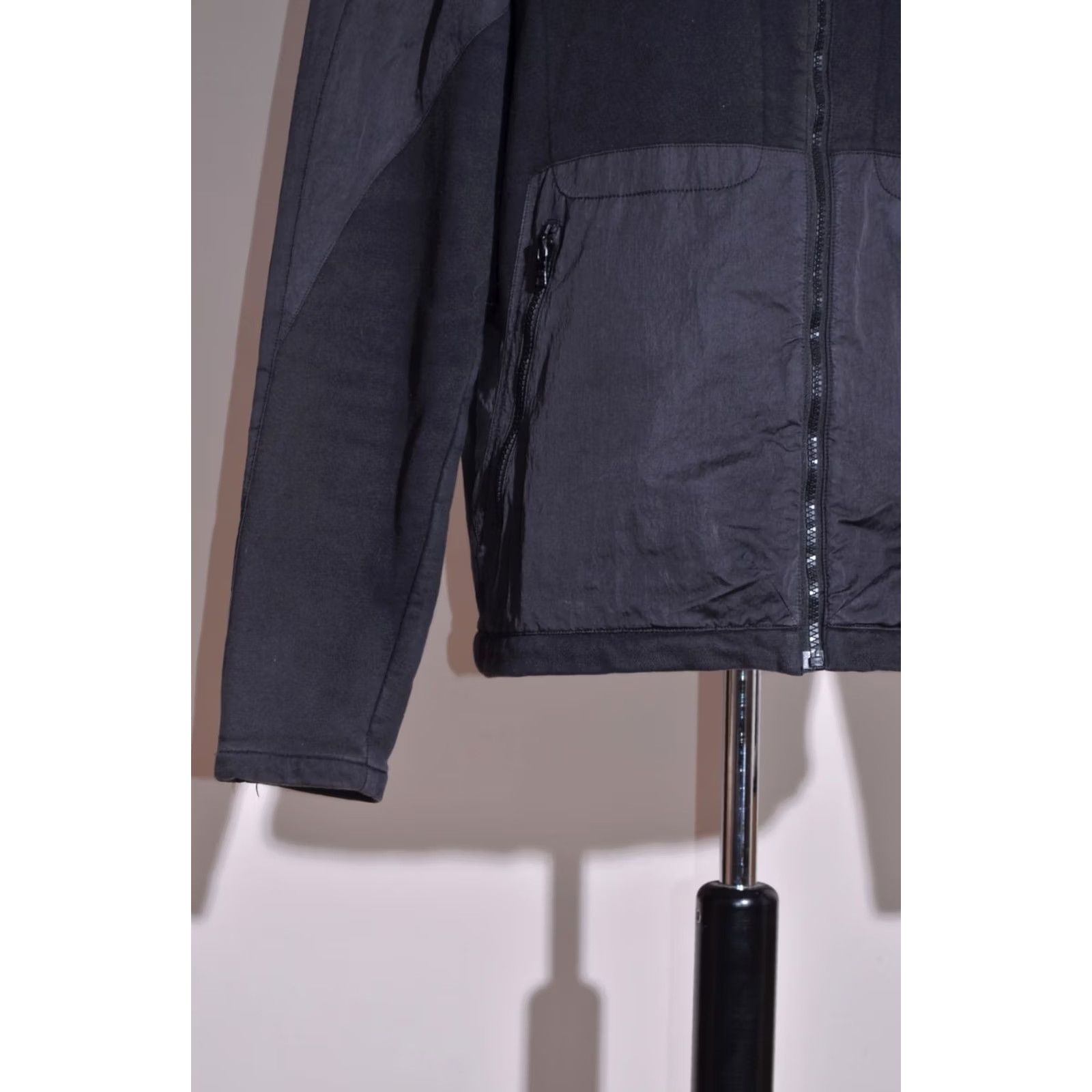 Armani Exchange Armani Exchange Jacket Mens Black Full Zip Pockets XL Regular Cotton Blend Outer Shell Zip Front Pocket Mens XL Black Jacket Size US XL / EU 56 / 4 - 4 Thumbnail
