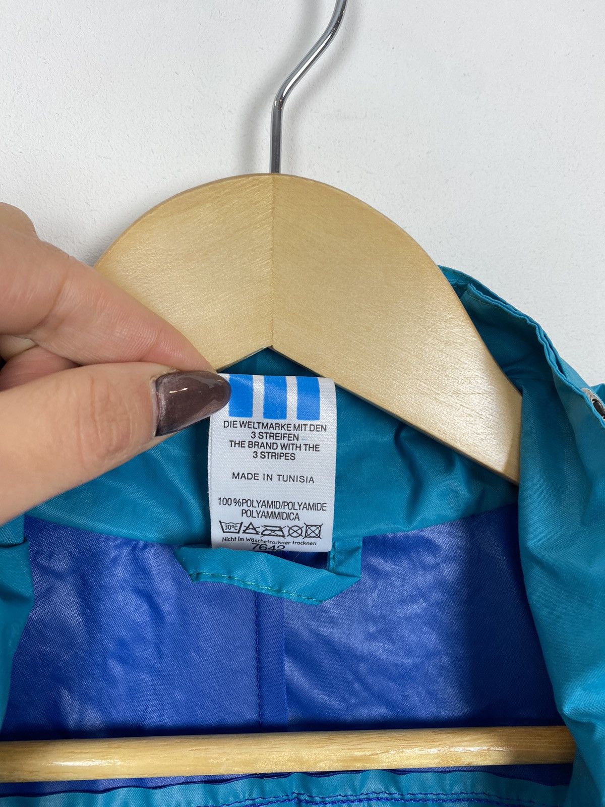 Vintage Vintage Adidas Retro Anorak Jacket 90’s Pocket Logo Old Size US XS / EU 42 / 0 - 8 Thumbnail