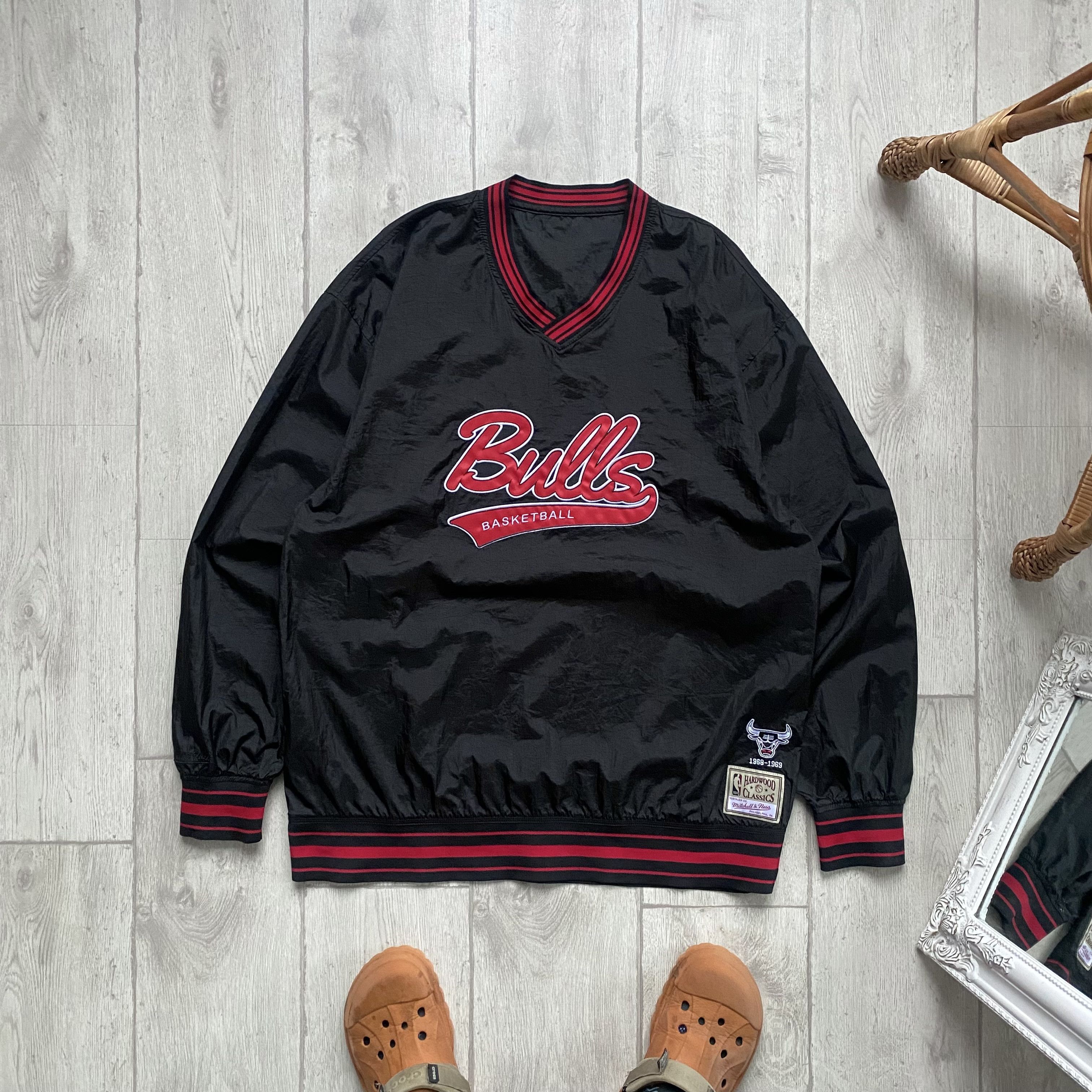 Mitchell & Ness 🏀 NBA Chicago Bulls Nylon Sweatshirt Drill Vintage style Size US M / EU 48-50 / 2 - 1 Thumbnail