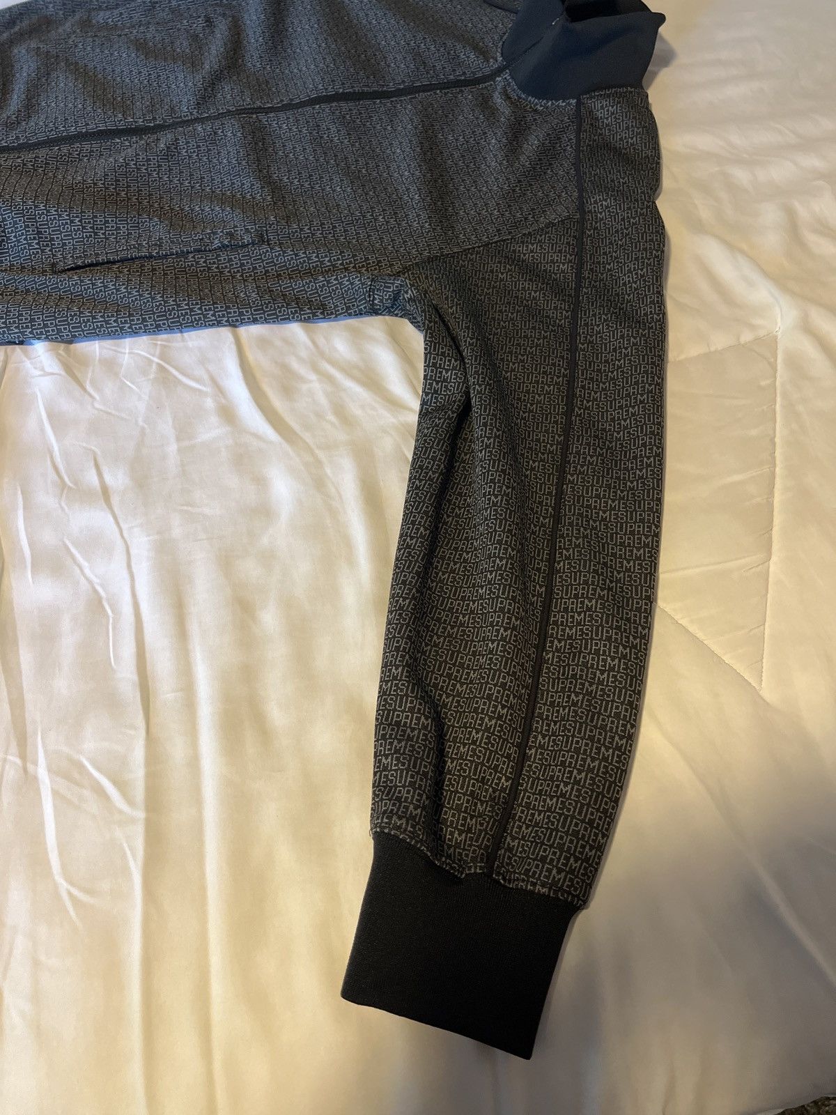 Supreme Supreme tracksuit Size US L / EU 52-54 / 3 - 5 Thumbnail
