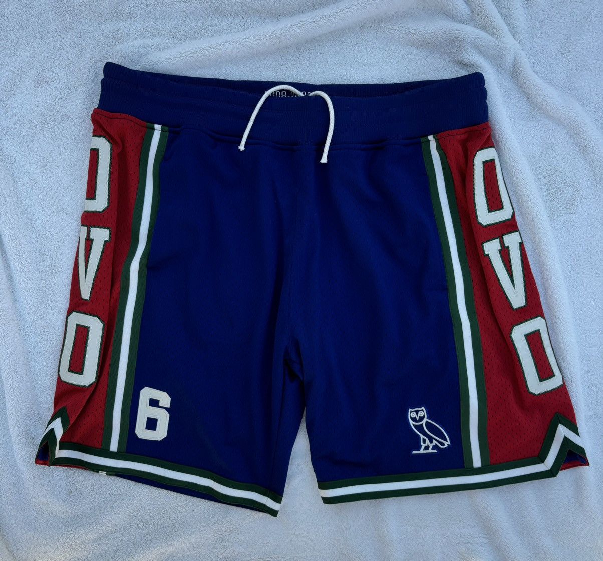 October's Very Own OVO Basketball Owl Shorts Size US 42 / EU 58 - 1 Preview