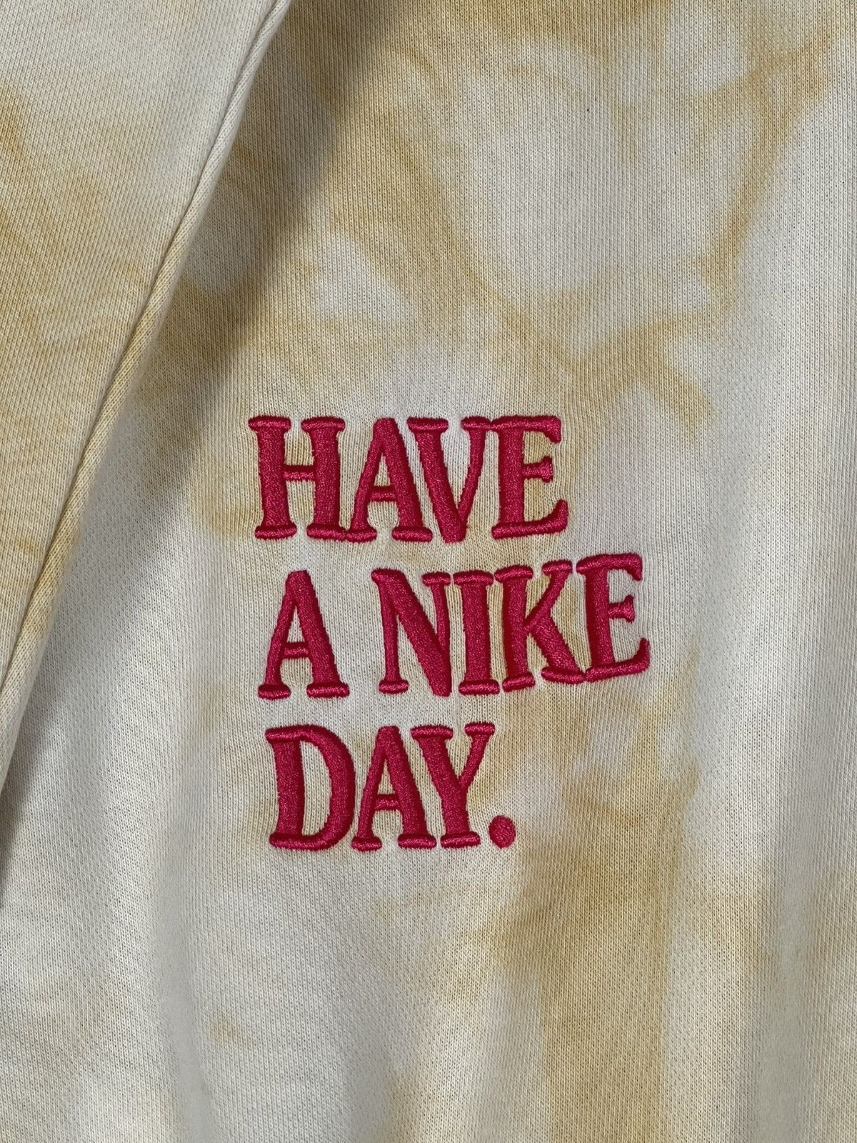 Nike Nike French Terry “have a nice day” Sweatshirt Size US M / EU 48-50 / 2 - 12 Thumbnail