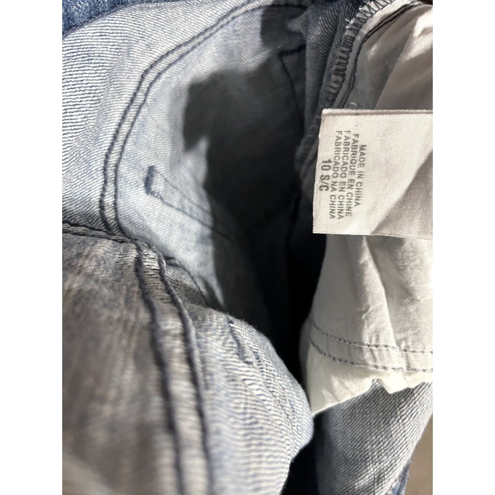 Levi's Levi's Jeans Womens 10 Blue 505 Straight Leg Regular Size 10 Cotton Zip Button USA 26in Inseam Straight Denim Pants adults? Size 32" / US 10 / IT 46 - 6 Thumbnail