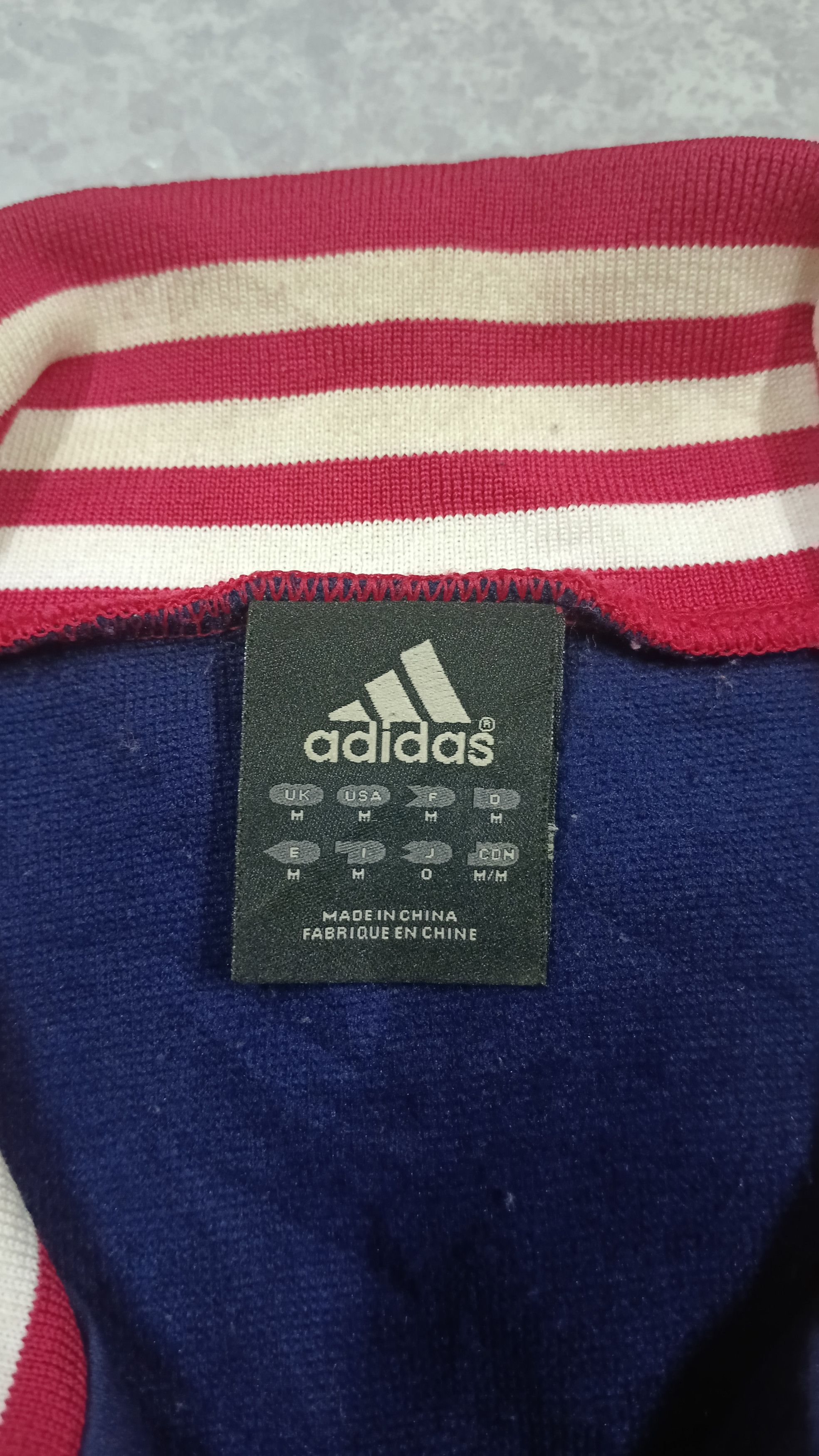 Adidas × Vintage 🔥 Vintage Adidas FC Bayern Munchen Training Jacket Size US M / EU 48-50 / 2 - 4 Thumbnail