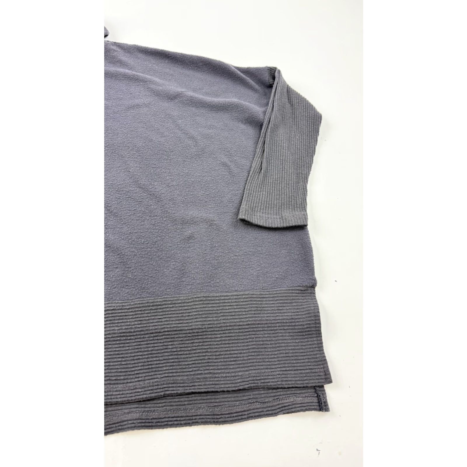 Vintage Entro Sweater Womens Medium Gray Cowl Neck Dolman Sleeve Oversized Knit Pullover Size M / US 6-8 / IT 42-44 - 3 Thumbnail
