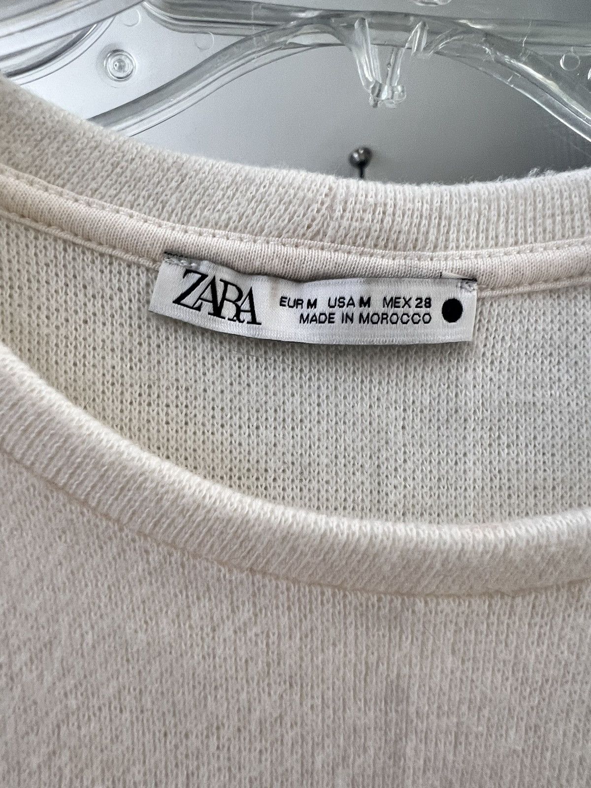 Designer × Zara Zara ruffle sleeve shirt size Med Size M / US 6-8 / IT 42-44 - 2 Thumbnail